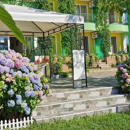 Casa de hóspedes Kamelia Ahtopol