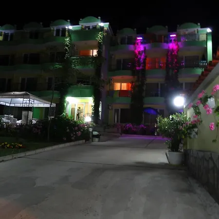 Kamelia Guest house 4*