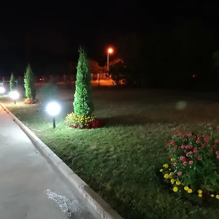 Kamelia Penzion Achtopol